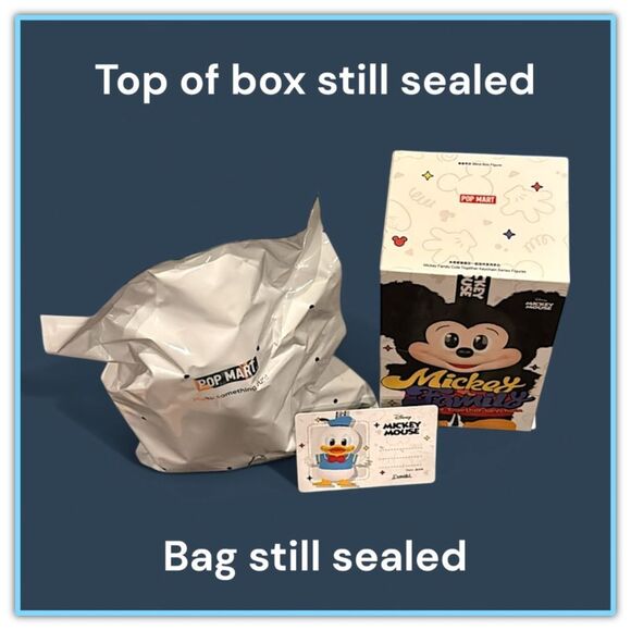 Pop Mart Mickey Family Cute Together Keychain Series Figure - Donald Duck - Picture 14 of 16